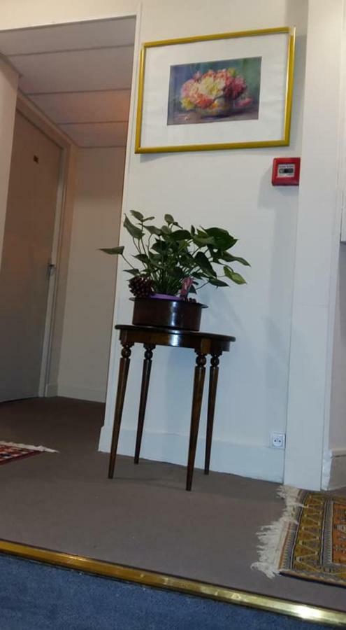 Hotel Saint Vincent Bagnères-de-Bigorre Dış mekan fotoğraf
