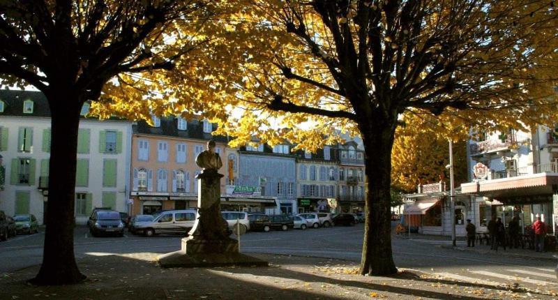 Hotel Saint Vincent Bagnères-de-Bigorre Dış mekan fotoğraf
